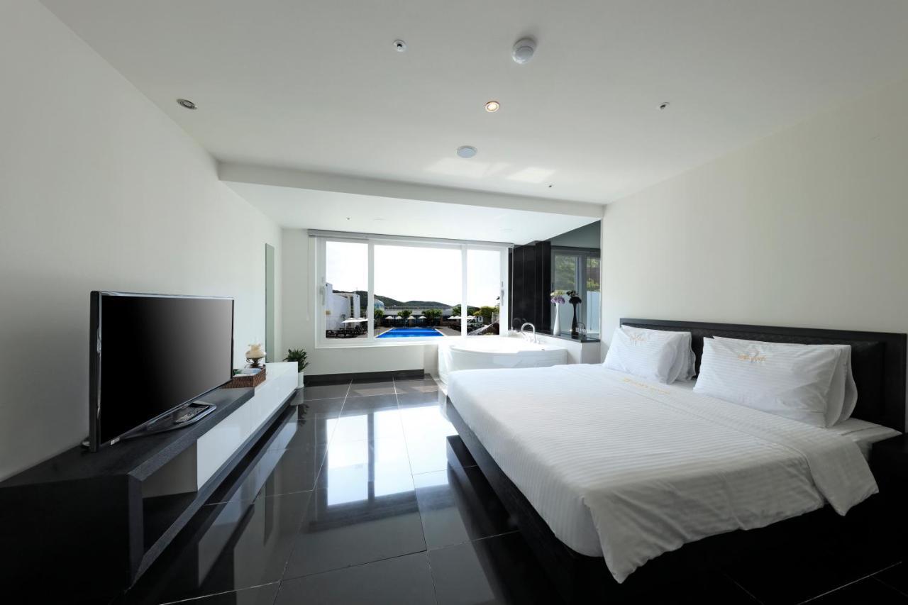 Doya Hotel Geoje Eksteriør billede