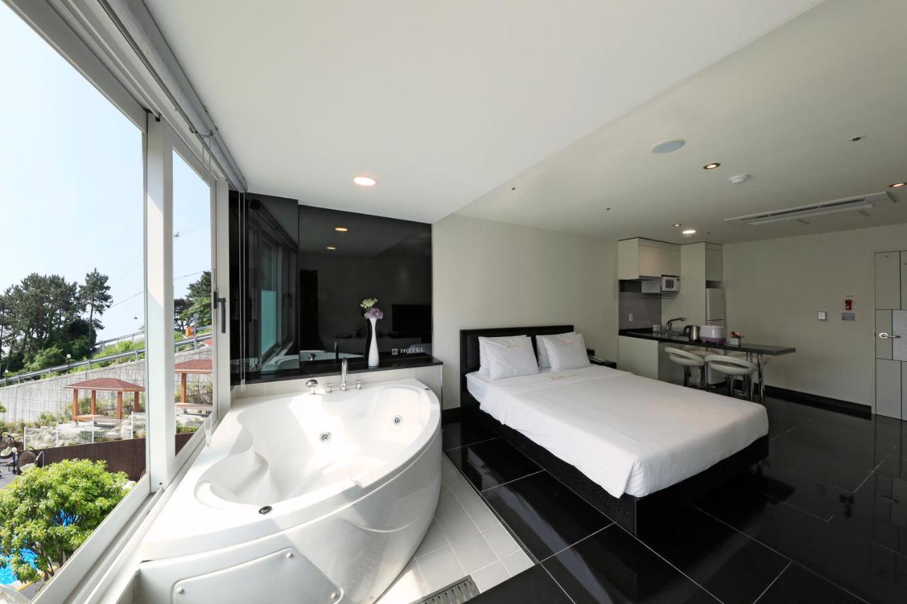 Doya Hotel Geoje Eksteriør billede